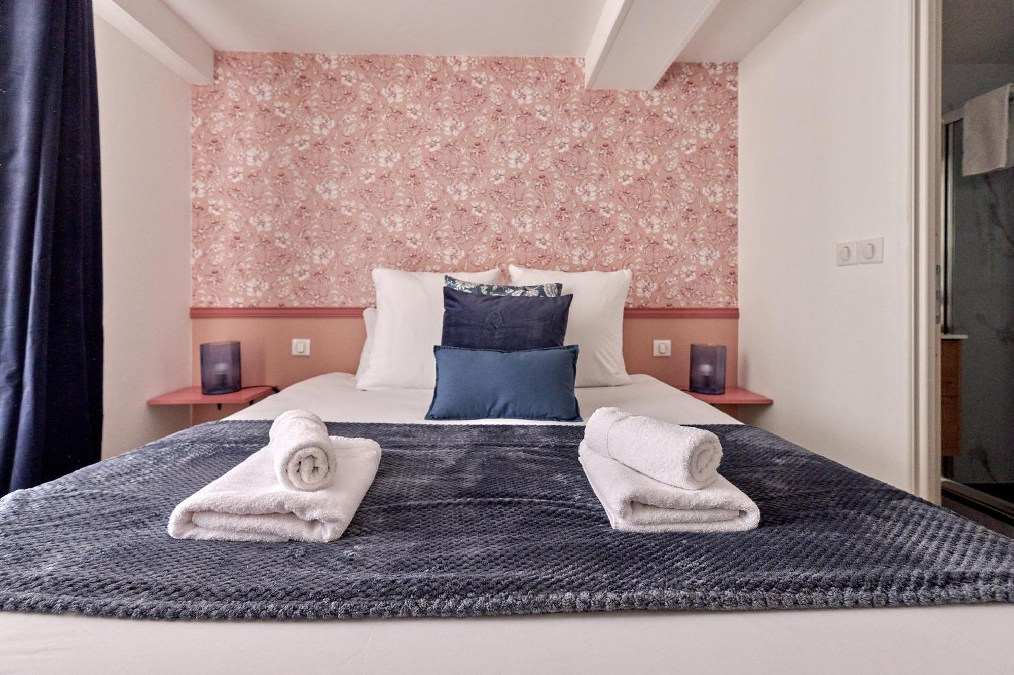 Le Madeleine Chez Les M By Primo C0Nciergerie Apartment Невер Екстериор снимка